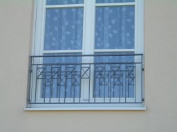 Franzoesischer Balkon lackiert-007